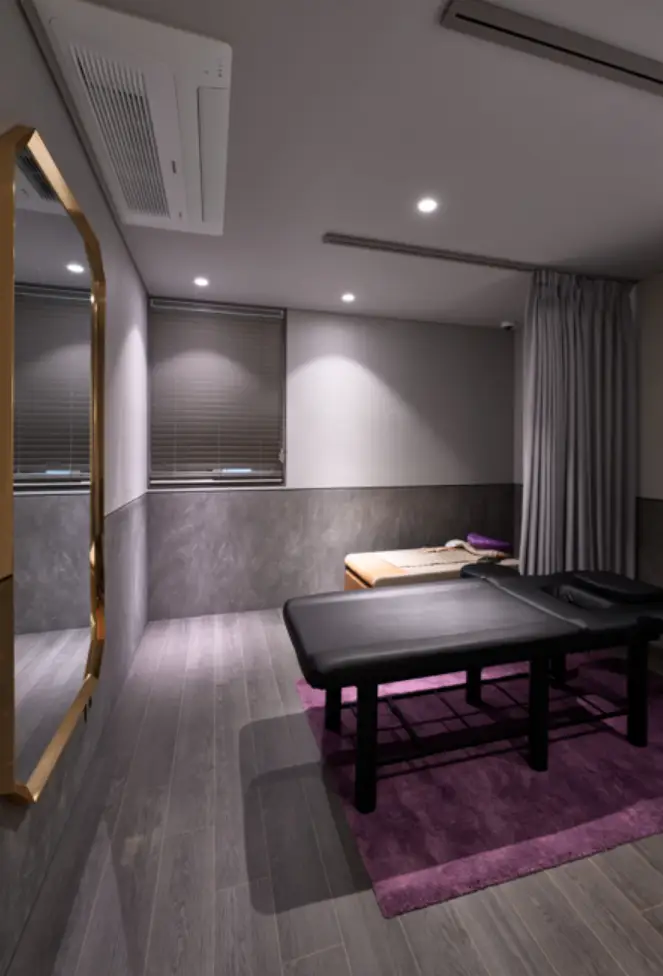 Apgujeong Breast Surgery Clinics: The Misconception That the Surgeon's Reviews Are All You Need — 본문 이미지