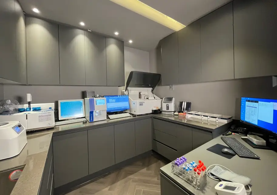 Breast Surgery Anesthesia: The Misconception That an In-House Specialist Alone Means You're Safe — 본문 이미지
