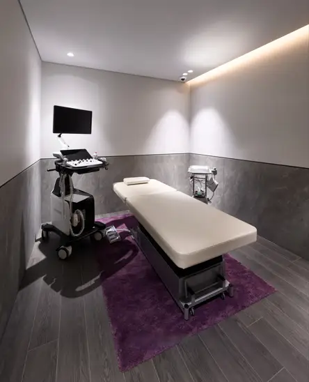 Apgujeong Breast Surgery Clinics: The Misconception That the Surgeon's Reviews Are All You Need — 본문 이미지