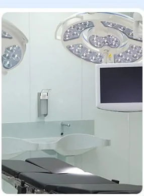 U&U operating room equipped with a shadowless light and monitors