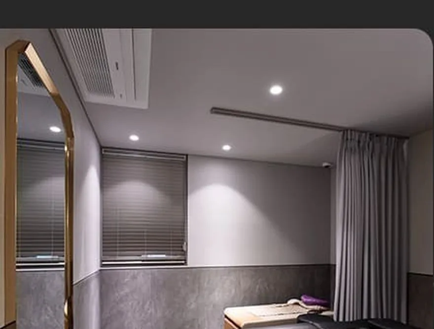 U&U's dedicated physical therapy room